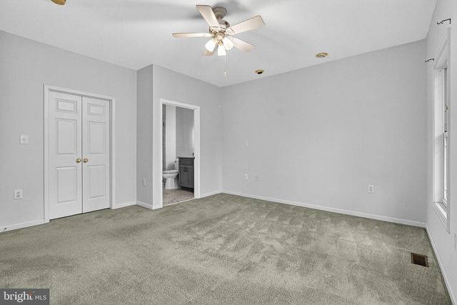 136 BROOKLINE DR, Charles Town, WV 25414