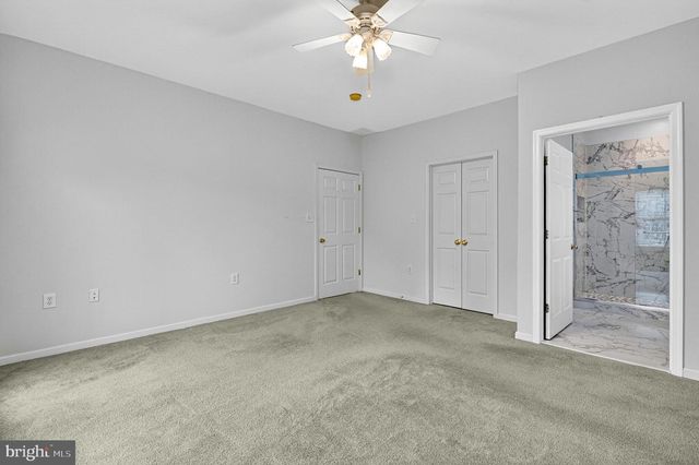 136 BROOKLINE DR, Charles Town, WV 25414
