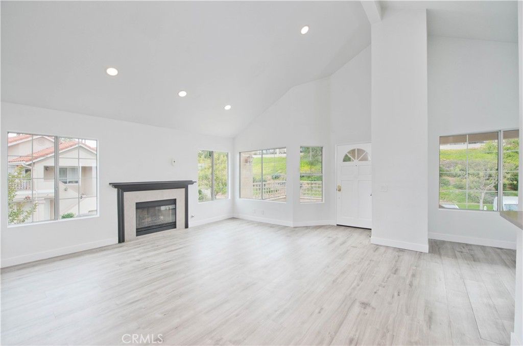 600 Kingswood Lane A, Simi Valley, CA 93065 — photo 4
