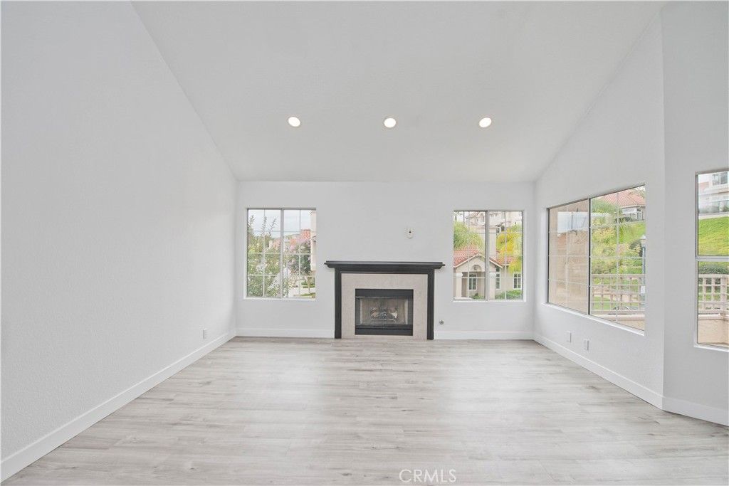 600 Kingswood Lane A, Simi Valley, CA 93065 — photo 5