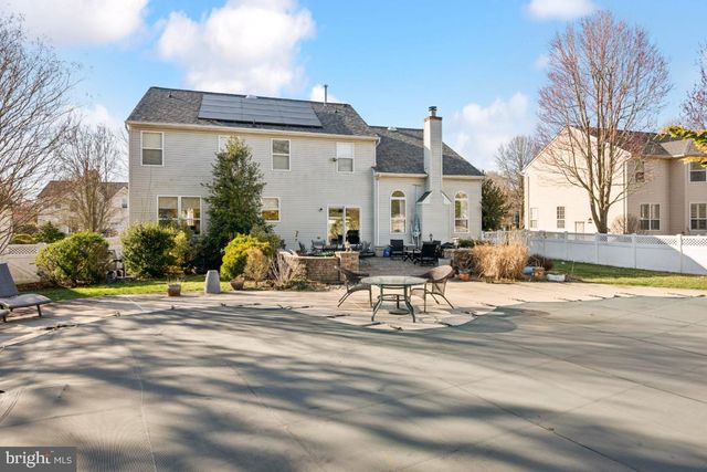 12 ANCHOR CT, Hainesport, NJ 08036