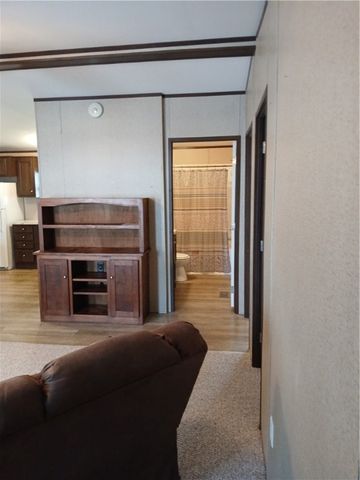 26 Seneca Lane, Manchester, NY 14504