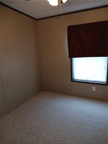 26 Seneca Lane, Manchester, NY 14504