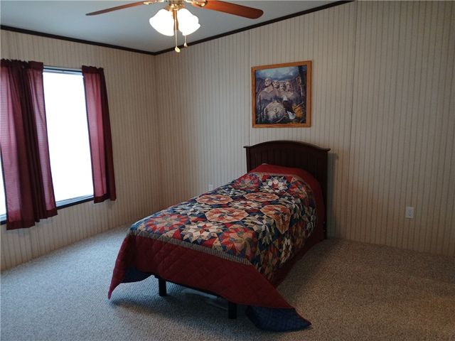 26 Seneca Lane, Manchester, NY 14504