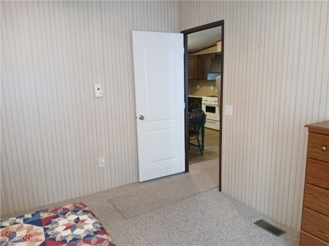 26 Seneca Lane, Manchester, NY 14504