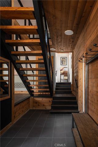 1037 Beaver, Lake Arrowhead, CA 92352