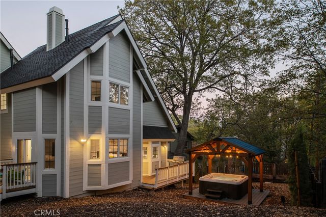 1037 Beaver, Lake Arrowhead, CA 92352