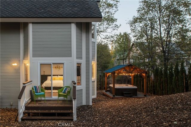 1037 Beaver, Lake Arrowhead, CA 92352