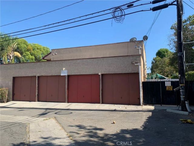 2942 W Floyd Avenue, Anaheim, CA 92804