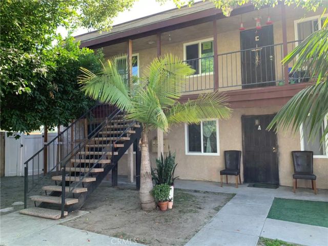 2942 W Floyd Avenue, Anaheim, CA 92804