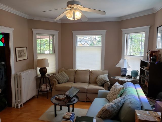 6 Fairview St 1, Boston, MA 02131