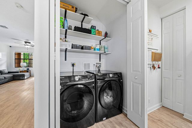 242 E Chrystie Circle, Delray Beach, FL 33484