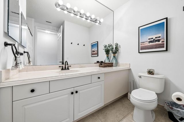 242 E Chrystie Circle, Delray Beach, FL 33484