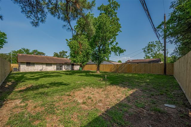 8406 Banting Street, Houston, TX 77078