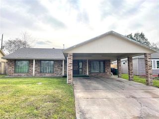 4822 Meadow Park Drive, Houston, TX 77048