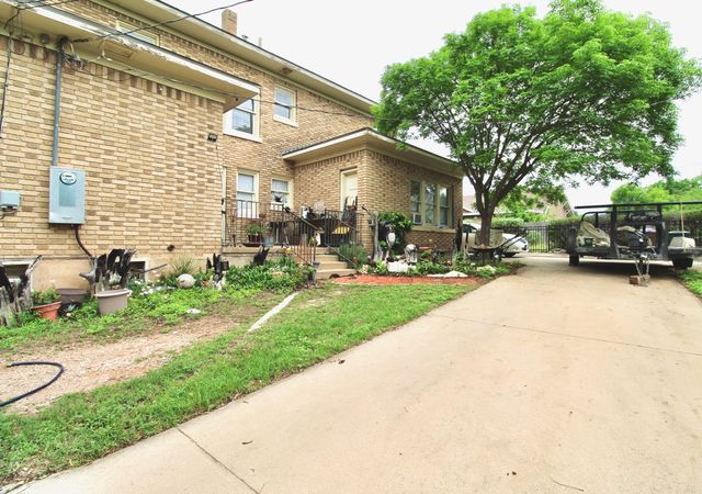 1217 S Monroe Street, San Angelo, TX 76901