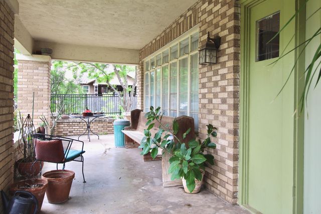 1217 S Monroe Street, San Angelo, TX 76901