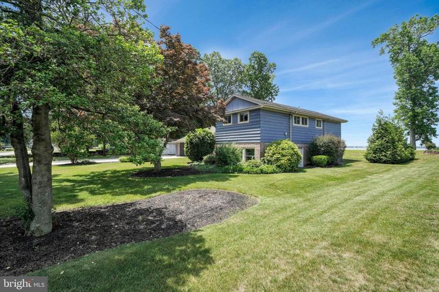 251 N RIVER DR, Pennsville, NJ 08070