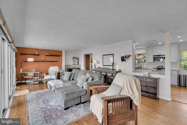 251 N RIVER DR, Pennsville, NJ 08070