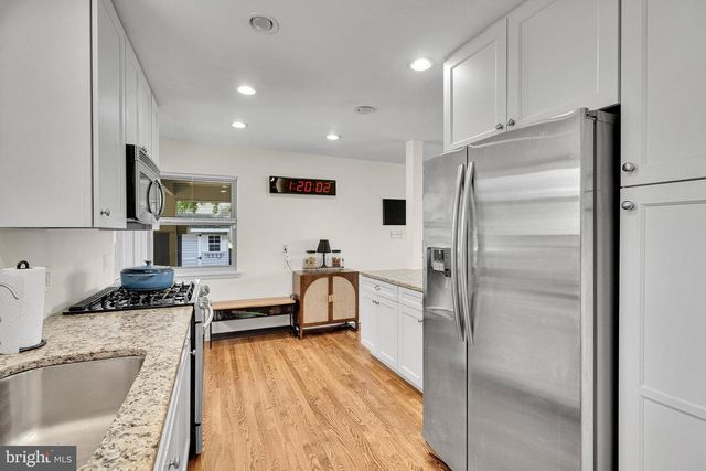 251 N RIVER DR, Pennsville, NJ 08070