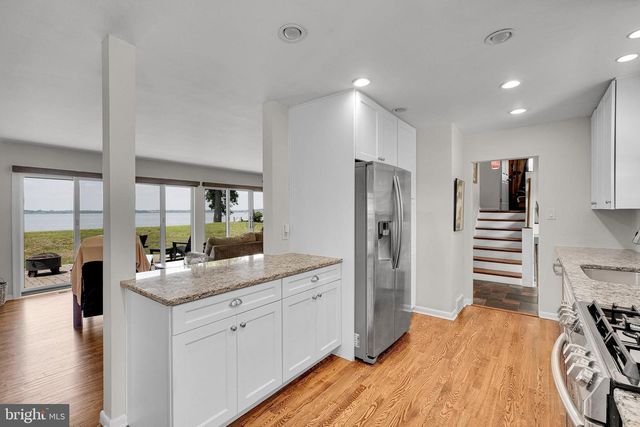 251 N RIVER DR, Pennsville, NJ 08070