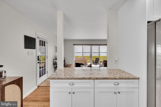 251 N RIVER DR, Pennsville, NJ 08070