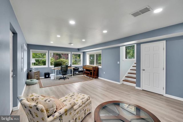 251 N RIVER DR, Pennsville, NJ 08070