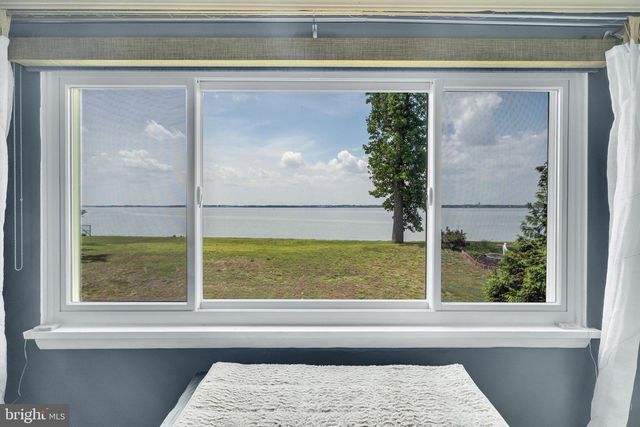 251 N RIVER DR, Pennsville, NJ 08070