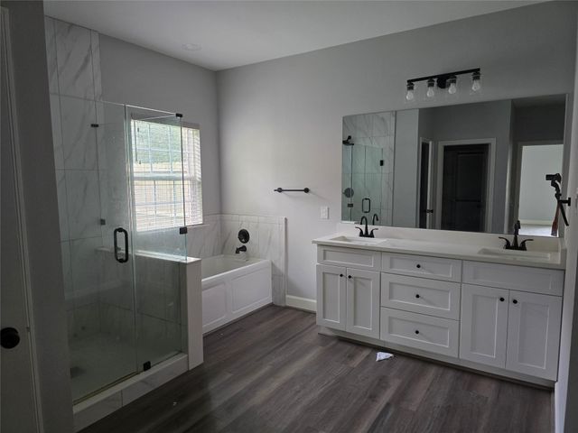 310 Kings Port Street, Crosby, TX 77532