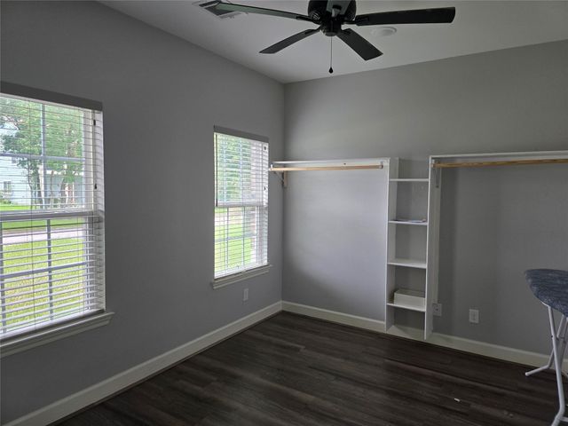 310 Kings Port Street, Crosby, TX 77532