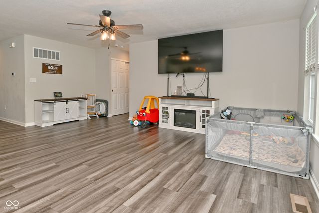 2364 Ninebark Drive, Plainfield, IN 46168