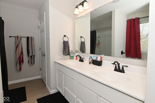 2364 Ninebark Drive, Plainfield, IN 46168