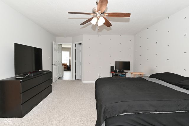 2364 Ninebark Drive, Plainfield, IN 46168