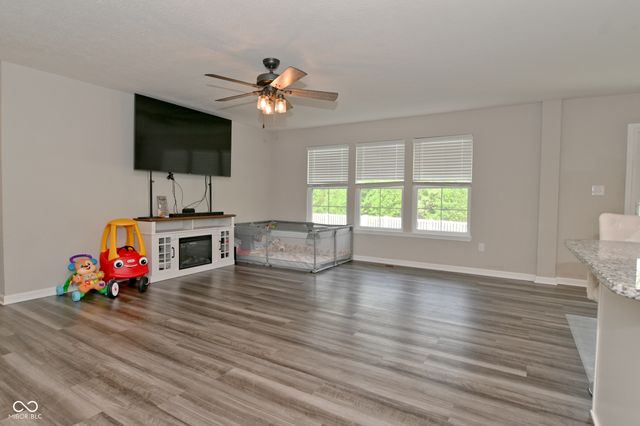 2364 Ninebark Drive, Plainfield, IN 46168