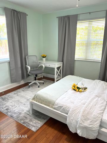 2321 S Peninsula Drive, Daytona Beach, FL 32118