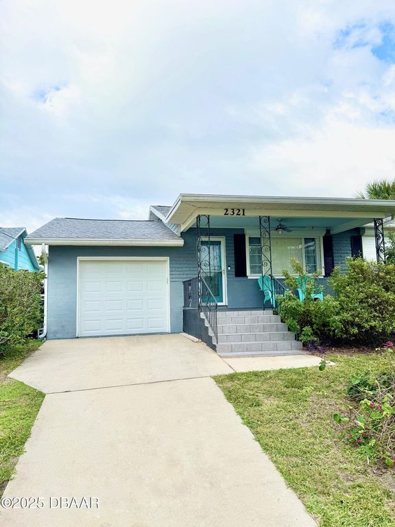 2321 S Peninsula Drive, Daytona Beach, FL 32118