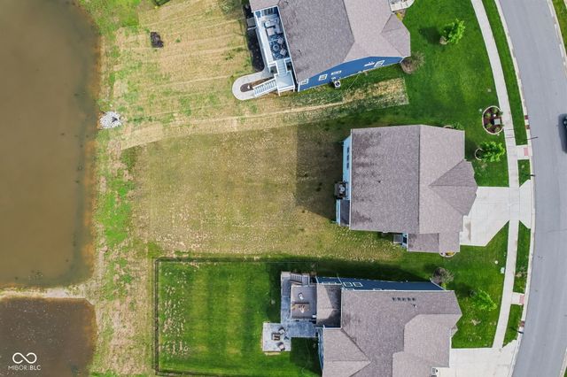 3948 Saddle Club South Parkway, Bargersville, IN 46106