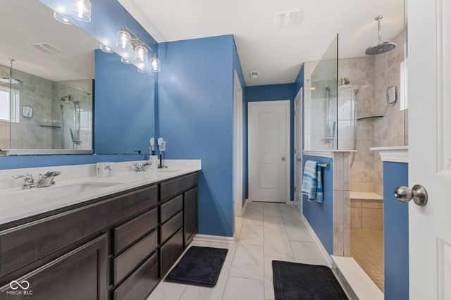 3948 Saddle Club South Parkway, Bargersville, IN 46106