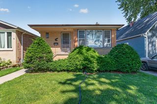 7811 McVicker Avenue, Burbank, IL 60459