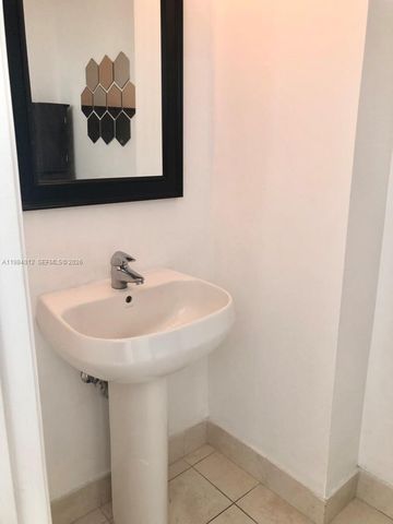 1900 N Bayshore Dr 1619, Miami, FL 33132