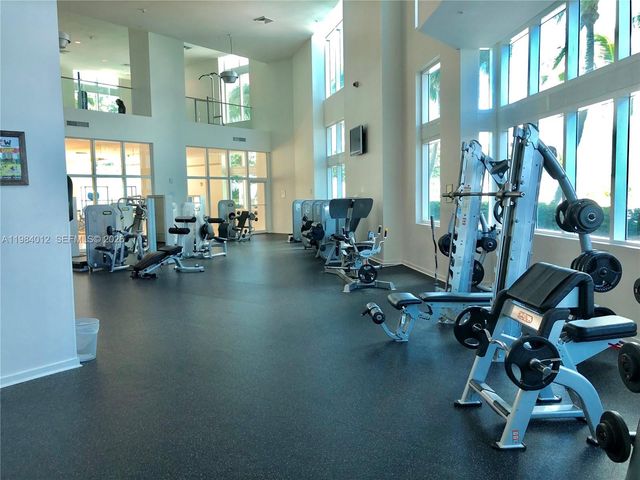 1900 N Bayshore Dr 1619, Miami, FL 33132