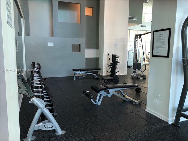 1900 N Bayshore Dr 1619, Miami, FL 33132