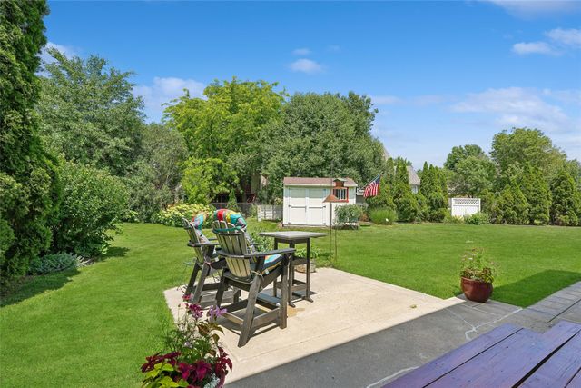 5549 Kensington Circle, Johnston, IA 50131