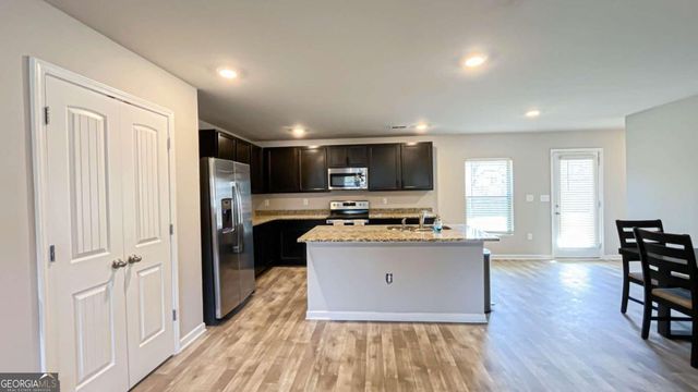 135 Jennah Glen, South Fulton, GA 30291