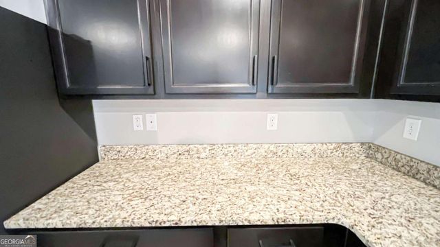 135 Jennah Glen, South Fulton, GA 30291