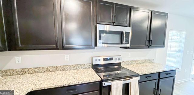 135 Jennah Glen, South Fulton, GA 30291