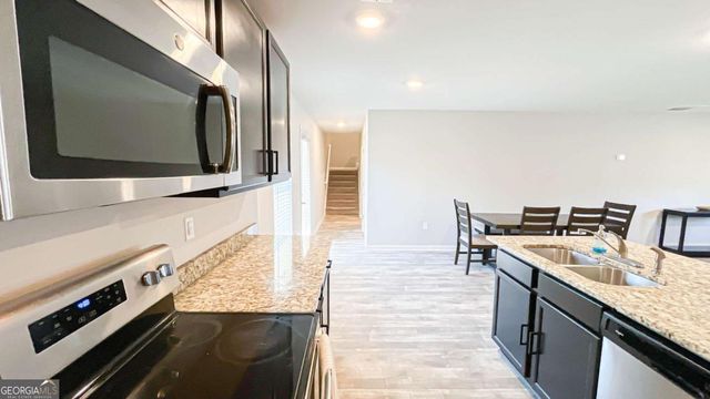 135 Jennah Glen, South Fulton, GA 30291