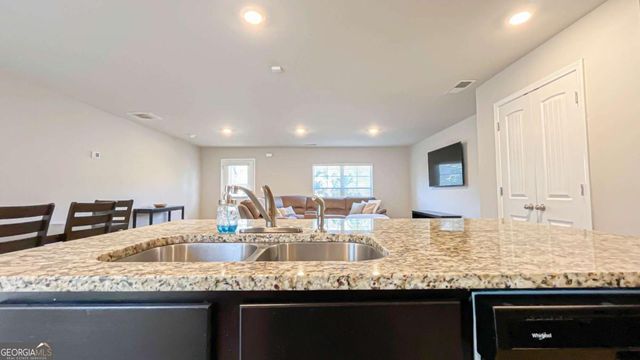 135 Jennah Glen, South Fulton, GA 30291