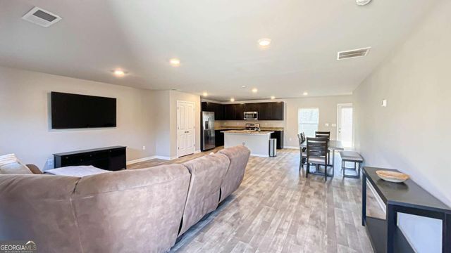 135 Jennah Glen, South Fulton, GA 30291