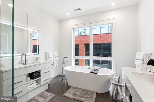 1328 KATER ST, Philadelphia, PA 19147